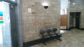 Salas/Conjuntos com 53m² no bairro São Geraldo em Porto Alegre para Alugar