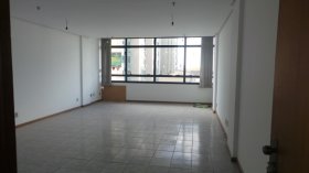 Conjunto/Sala com 53m² no bairro São Geraldo em Porto Alegre para Alugar