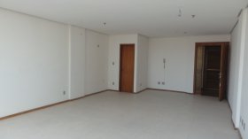 Salas/Conjuntos com 53m² no bairro São Geraldo em Porto Alegre para Alugar