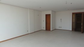 Salas/Conjuntos com 53m² no bairro São Geraldo em Porto Alegre para Alugar