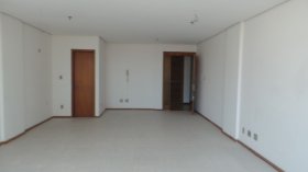 Salas/Conjuntos com 53m² no bairro São Geraldo em Porto Alegre para Alugar