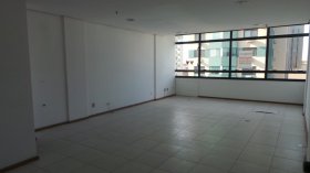 Salas/Conjuntos com 53m² no bairro São Geraldo em Porto Alegre para Alugar