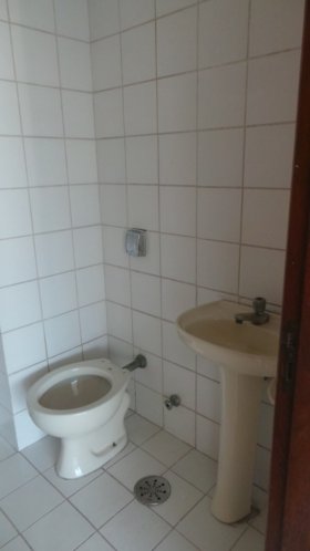 Salas/Conjuntos com 53m² no bairro São Geraldo em Porto Alegre para Alugar