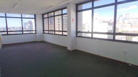 Conjunto/Sala com 53m² no bairro São Geraldo em Porto Alegre para Alugar