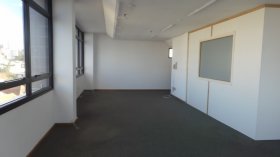 Conjunto/Sala com 53m² no bairro São Geraldo em Porto Alegre para Alugar