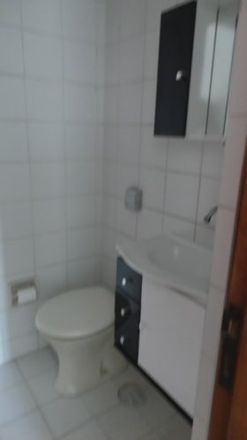 Conjunto/Sala com 53m² no bairro São Geraldo em Porto Alegre para Alugar