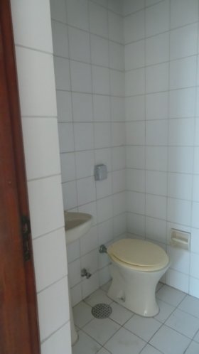 Salas/Conjuntos com 53m² no bairro São Geraldo em Porto Alegre para Alugar