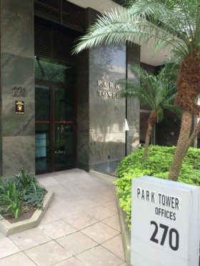 Salas/Conjuntos com 80m² no bairro Moinhos de Vento em Porto Alegre para Alugar