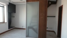 Salas/Conjuntos com 80m² no bairro Moinhos de Vento em Porto Alegre para Alugar