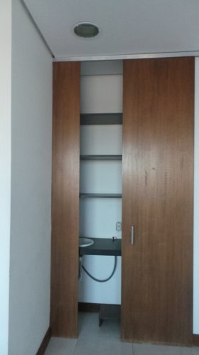 Salas/Conjuntos com 80m² no bairro Moinhos de Vento em Porto Alegre para Alugar