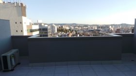 Salas/Conjuntos com 80m² no bairro Moinhos de Vento em Porto Alegre para Alugar