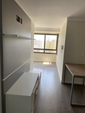 Apartamento com 48m², 1 dormitório no bairro Bom Fim em Porto Alegre para Alugar