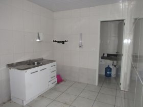 Loja com 377m² no bairro Petrópolis em Porto Alegre para Alugar