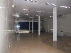 Loja com 377m² no bairro Petrópolis em Porto Alegre para Alugar