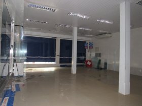 Loja com 377m² no bairro Petrópolis em Porto Alegre para Alugar