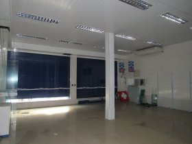Loja com 377m² no bairro Petrópolis em Porto Alegre para Alugar