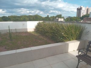 Apartamento com 61m², 2 dormitórios no bairro Higienópolis em Porto Alegre para Alugar