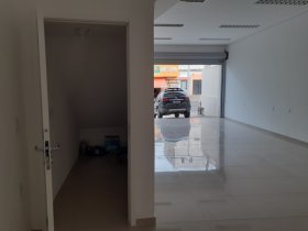 Loja com 90m² no bairro Glória em Porto Alegre para Alugar