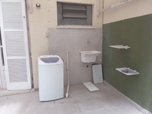 Apartamento com 38m², 1 dormitório no bairro Bom Fim em Porto Alegre para Alugar