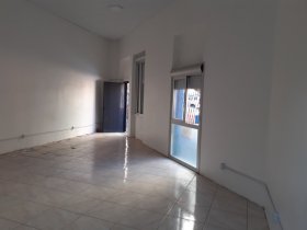 Loja com 80m² no bairro Centro Histórico em Porto Alegre para Alugar