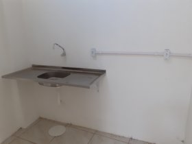 Loja com 80m² no bairro Centro Histórico em Porto Alegre para Alugar