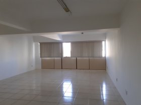 Conjunto/Sala com 66m² no bairro Petrópolis em Porto Alegre para Alugar