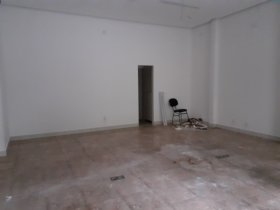 Loja com 58m² no bairro Petrópolis em Porto Alegre para Alugar