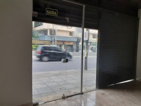 Loja com 58m² no bairro Petrópolis em Porto Alegre para Alugar