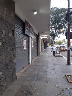Loja com 58m² no bairro Petrópolis em Porto Alegre para Alugar