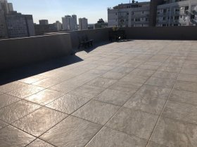 Apartamento com 35m², 1 dormitório no bairro Centro Histórico em Porto Alegre para Alugar