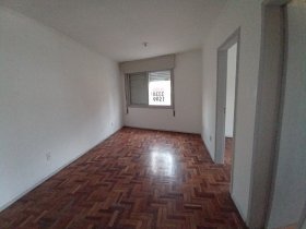 Apartamento com 42m², 1 dormitório no bairro Cristo Redentor em Porto Alegre para Alugar