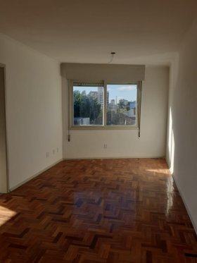 Apartamento com 42m², 1 dormitório no bairro Cristo Redentor em Porto Alegre para Alugar