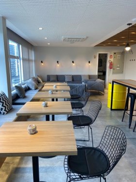 Apartamento com 38m², 1 dormitório no bairro Partenon em Porto Alegre para Alugar