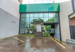 Loja com 650m² no bairro Floresta em Porto Alegre para Alugar