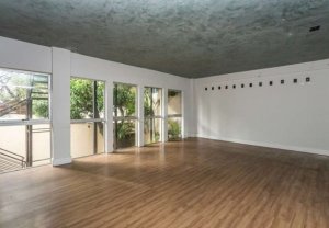 Loja com 650m² no bairro Floresta em Porto Alegre para Alugar