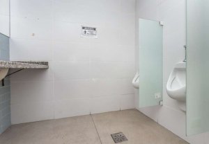 Loja com 650m² no bairro Floresta em Porto Alegre para Alugar