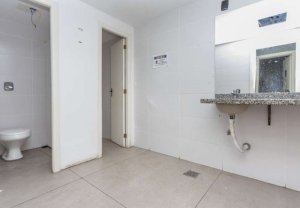 Loja com 650m² no bairro Floresta em Porto Alegre para Alugar