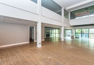 Loja com 650m² no bairro Floresta em Porto Alegre para Alugar