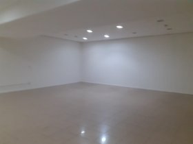 Salas/Conjuntos com 129m² no bairro Navegantes em Porto Alegre para Alugar