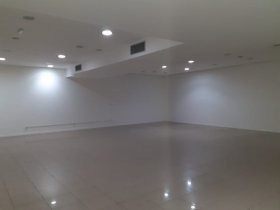 Salas/Conjuntos com 129m² no bairro Navegantes em Porto Alegre para Alugar