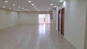 Conjunto/Sala com 210m² no bairro Navegantes em Porto Alegre para Alugar
