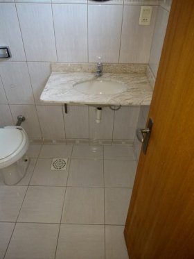 Apartamento com 80m², 1 dormitório no bairro Higienópolis em Porto Alegre para Alugar