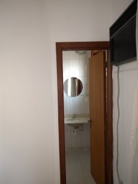 Apartamento com 80m², 1 dormitório no bairro Higienópolis em Porto Alegre para Alugar