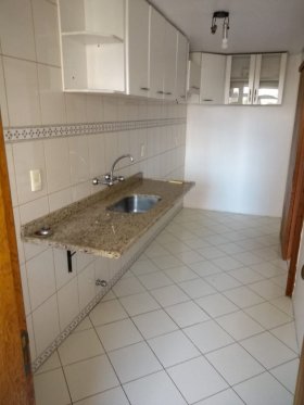 Apartamento com 80m², 1 dormitório no bairro Higienópolis em Porto Alegre para Alugar