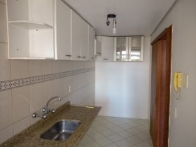 Apartamento com 80m², 1 dormitório no bairro Higienópolis em Porto Alegre para Alugar