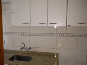 Apartamento com 80m², 1 dormitório no bairro Higienópolis em Porto Alegre para Alugar