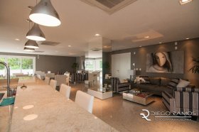 Apartamento com 220m², 3 dormitórios no bairro Bela Vista em Porto Alegre para Alugar