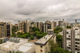 Apartamento com 220m², 3 dormitórios no bairro Bela Vista em Porto Alegre para Alugar