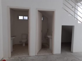 Loja com 243m² no bairro Cristo Redentor em Porto Alegre para Alugar