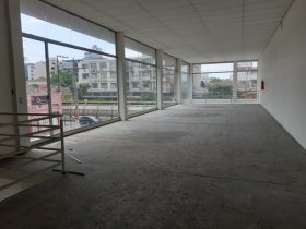 Loja com 243m² no bairro Cristo Redentor em Porto Alegre para Alugar